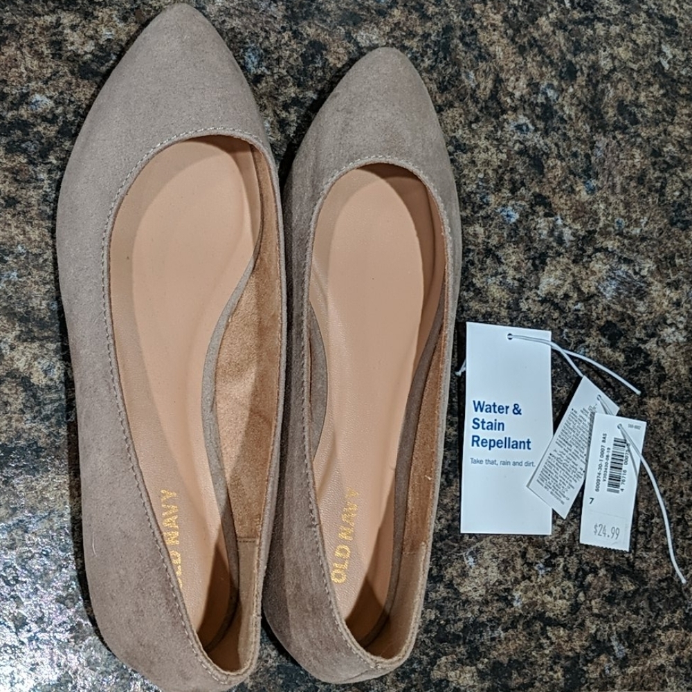 NEW Old Navy Nude Faux-Suede Pointy Flats